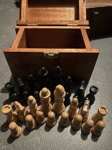 chess pieces