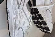 skechers trainers