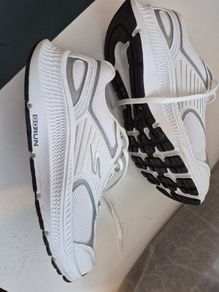 skechers trainers