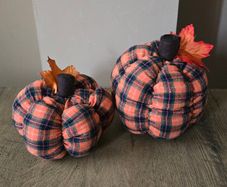 Halloween pumpkins orange plaid