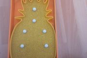 Light/Pineapple Light ..Size: 15" x 9" .. Price Drop with Batteries