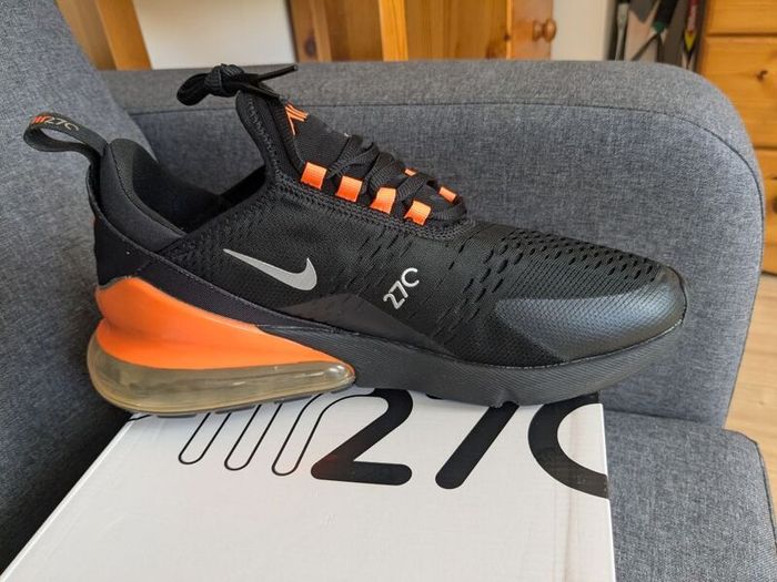 Nike Air Max 270 Size 9