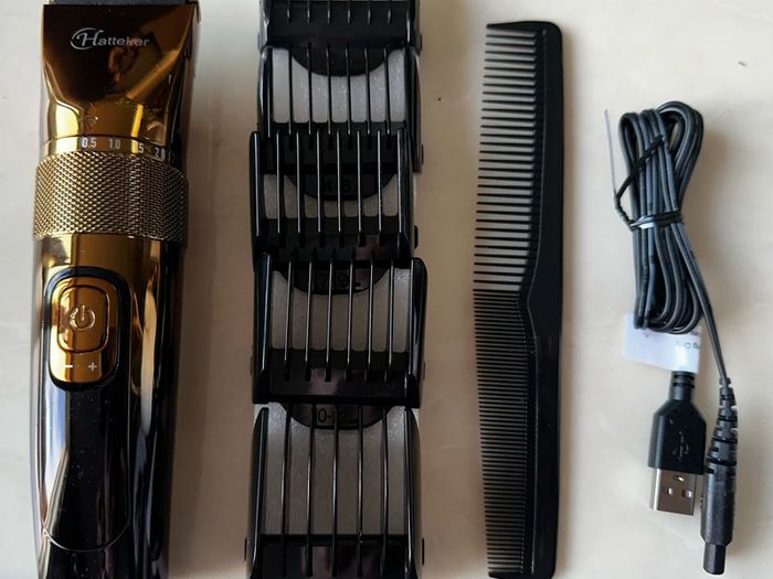 Professional hair clipper and trimmer