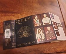 QUEEN: Greatest Hits 2 - Cassette 1991 -UK (Proceeds for Harold's Cross Hospice)