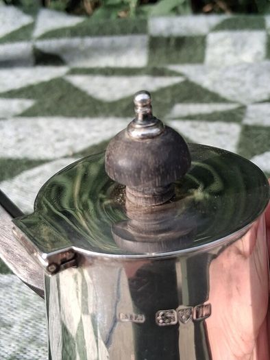 Stokes & Ireland Art Deco Sterling Silver Coffee Pot(225 grams)