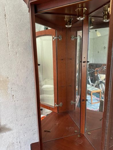 Corner Cabinet
