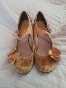 ladies shoes