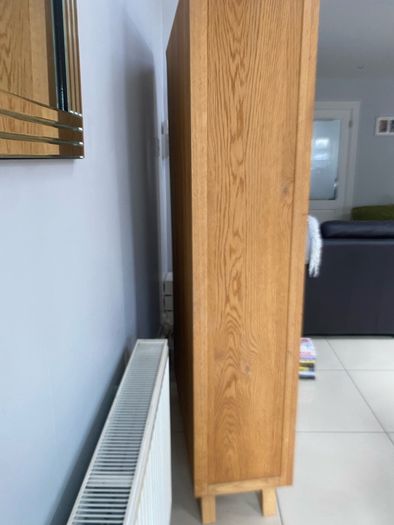 Solid Oak Bookcase / Display Cabinet - Excellent Condition