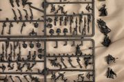 Games Workshop Warhammer Age of Sigmar Gloomspite Gitz Grot Stabbas &amp; Shootas