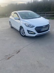 Hyundai i30 2015
