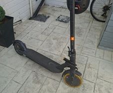 Electric scooter