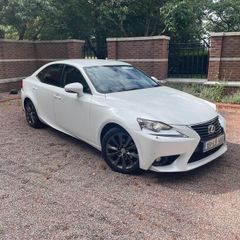 Lexus IS300H