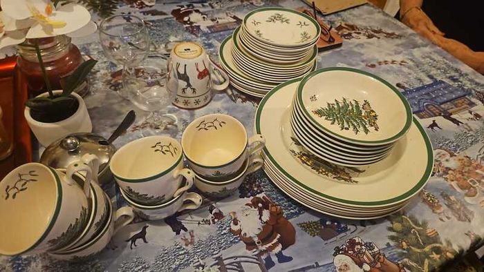 Wanted Spode Christmas Tree