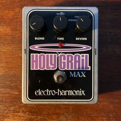 Holy Grail Max reverb pedal