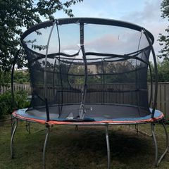 Trampoline