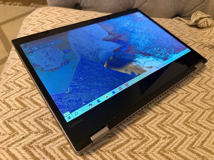 Lenovo Yoga 520 Touchscreen | 128GB SSD NVMe | 4GB Ram
