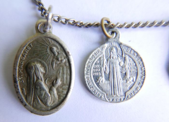 Antique catholic Saints religious many pendants family heirloom necklace