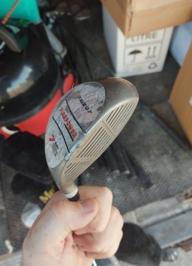 golf clubs