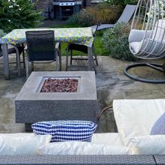 Elementi Manhattan Fire Table