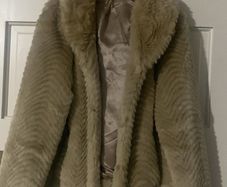 fur coat