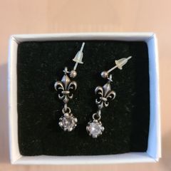 earring