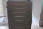 Large suitcase Samsonite Aerolux Large Spinner Silver. Like New