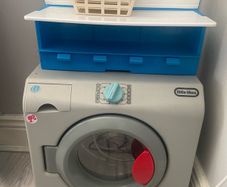 Little tykes toy washing machine
