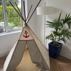 Kids bedroom Teepee