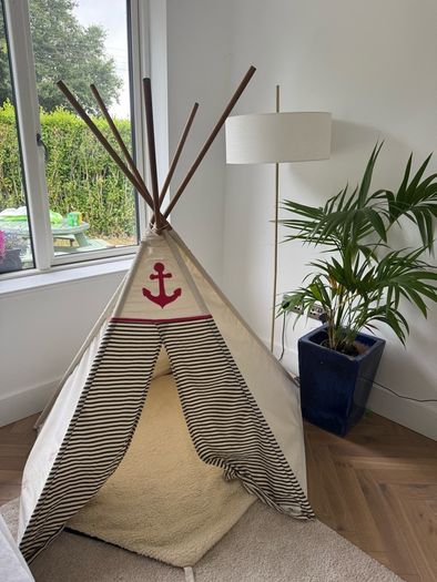 Kids bedroom Teepee