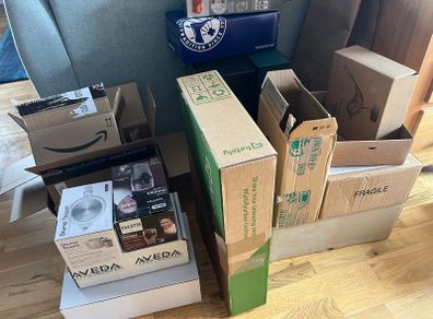 Assorted boxes
