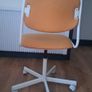 desk chair Image 3