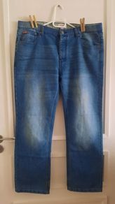Lee Cooper denim jeans 36 waist and 29 leg in very good condition with no issues see last two photos for exact measurements FREE STANDARD POSTAGE INCLUDED