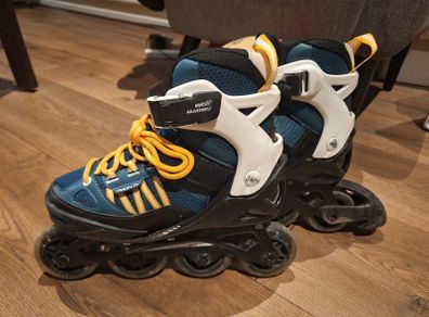 Oxelo adjustable roller skates - EU size 35-38
