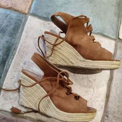 Ladies Shoes