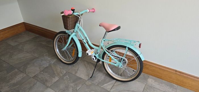 Kids bike for sale 5-7 yo