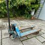 Pallet Truck Image 2