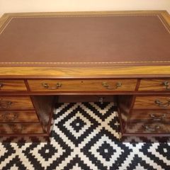 Beautiful Walnut Pedestal Desk Classic Executive Style