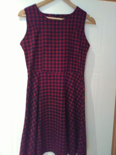 Cutie red and black dress