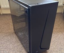 Corsair Carbide SPEC-05 Mid-Tower Gaming Case - Black
