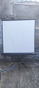 projection screen