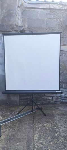 projection screen