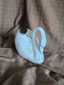Tara Galway Swan with shamrocks