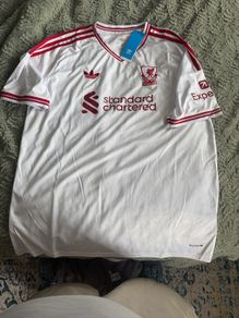Liverpool away jersey L-XL