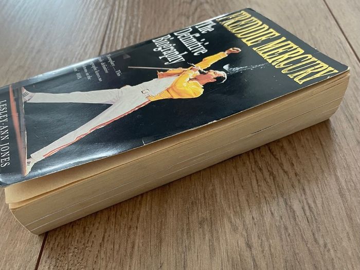 Freddie Mercury Biography book