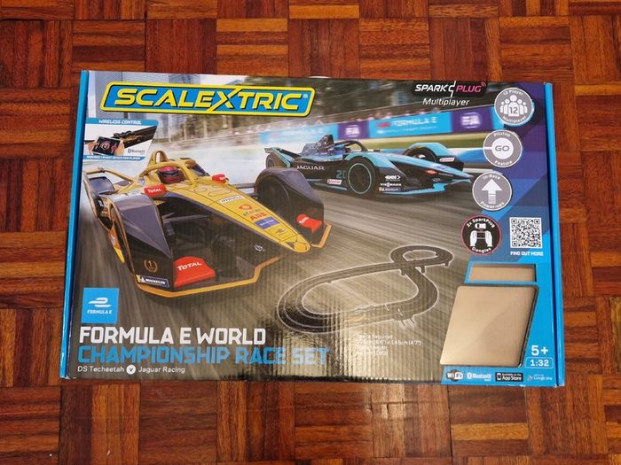 Scalextric NEW Vancouver GP Set: Formula E edition  (arc 1 - one )