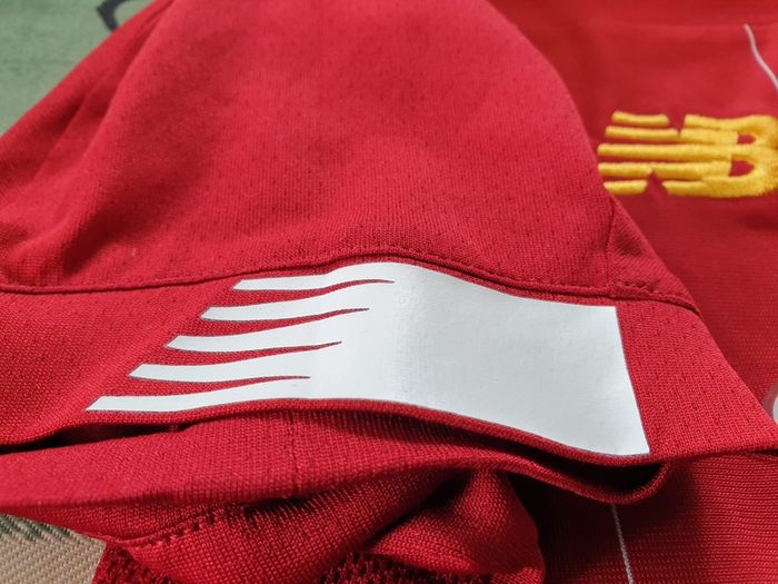 Liverpool Football Club Home Jersey 2019 to 2020 Childrens Extra Large New Balance YXL