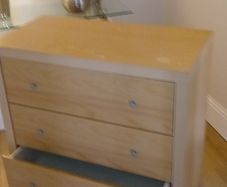 Chest of drawers free