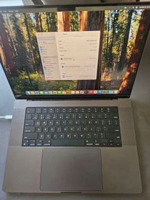 Macbook Pro 16 inch 24GB RAM 512GB SSD Applecare+