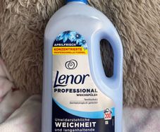 Lenor Professional Fabric Softener 4L