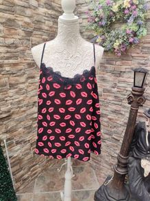 Black with pink lips cami top size 20 Postage included